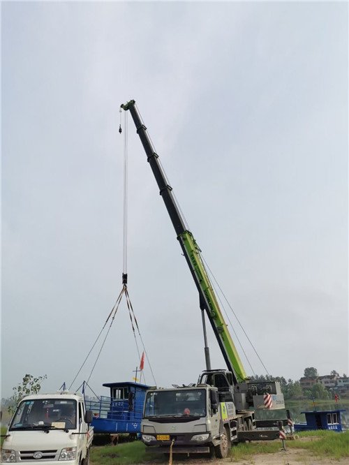 雨湖区桥梁建设吊装案例